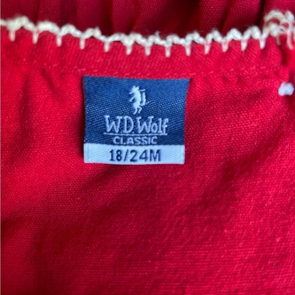 Well Dressed Wolf
Classic Good Cheer
Poinsettia
Dress-18-24 M - Picture 9 of 10